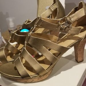 Naturalizer size 11 dressy sandals  new never worn